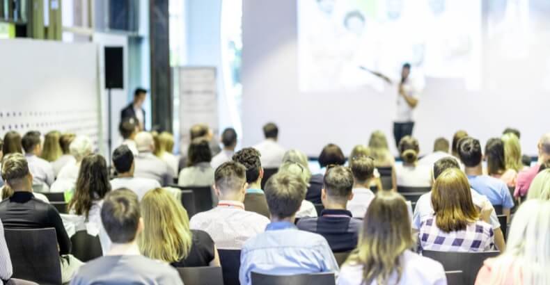 Tips for organizing a Business Conference Successfully